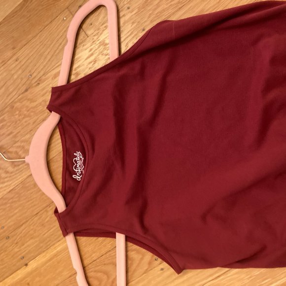 Free People High Neck Seamless Crop Midnight Apple M/L NWOT - Picture 2 of 3